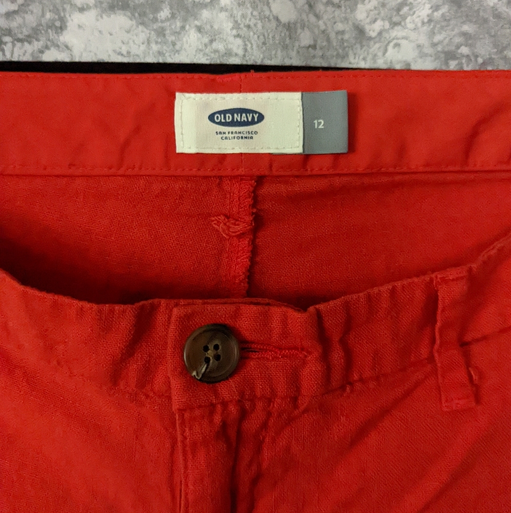 Shorts - Picture 3 of 3